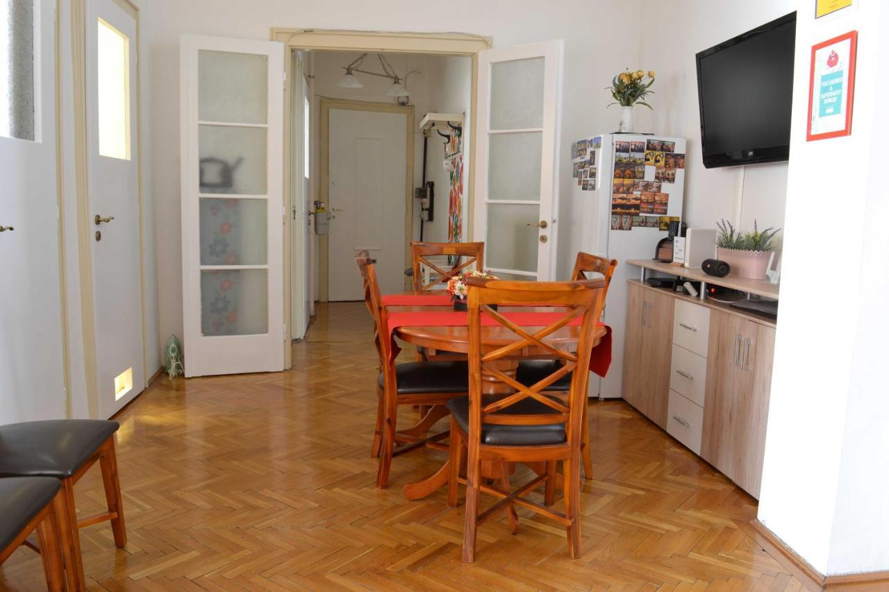 Paprika Apartment Grand Budapest Bagian luar foto